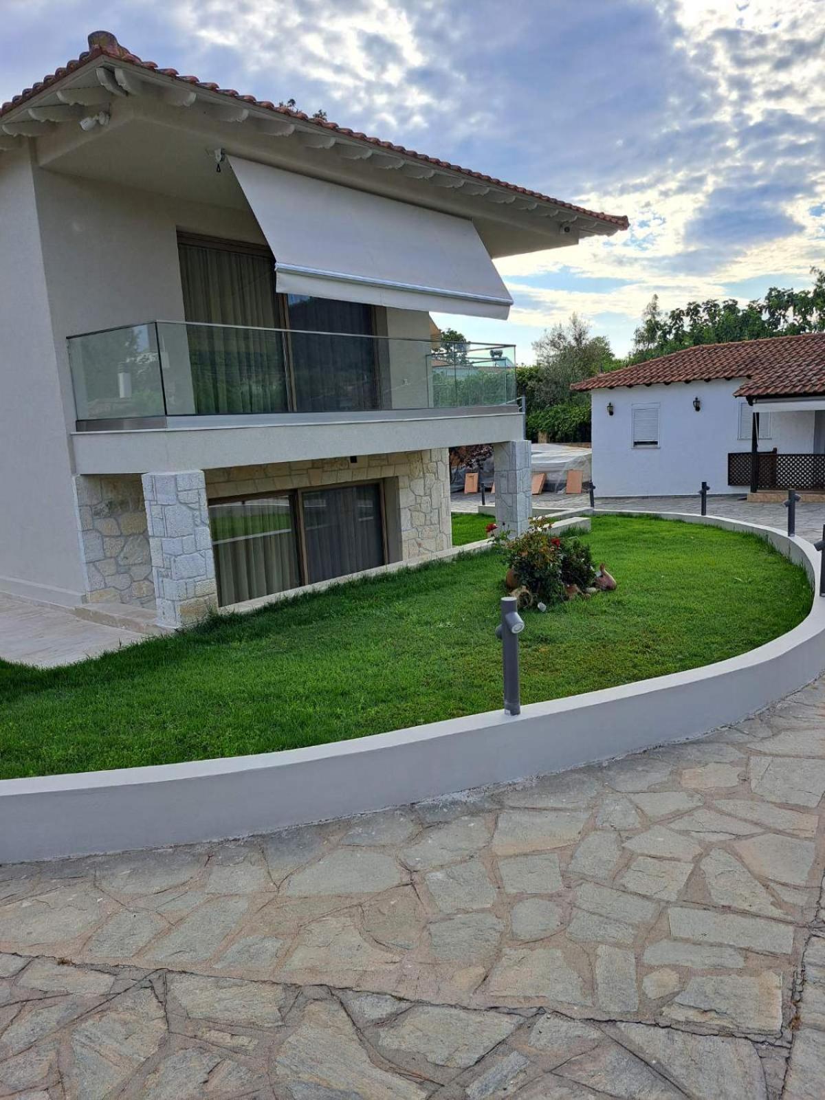 Haus Platanos Apartments & Bungalows By The Sea Vourvourou Dış mekan fotoğraf
